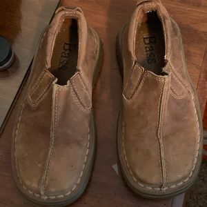 Bass Boy’s Slip On Suede Loafers Size 12